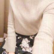 ヒメ日記 2026/04/04 13:27 投稿 水野　アン 東京ローズマリー