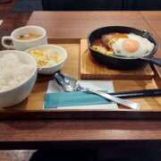 ヒメ日記 2025/11/16 03:05 投稿 ひびき しゅうかつ倶楽部