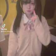 ヒメ日記 2025/05/04 00:48 投稿 えま 舐めたくてグループ～君とサプライズ学園～越谷校