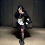 ヒメ日記 2025/10/22 22:50 投稿 もも バカンス学園　谷九校