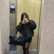 ヒメ日記 2025/10/30 02:30 投稿 もも バカンス学園　谷九校