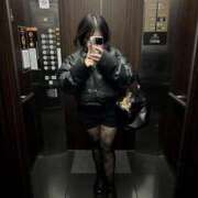 もも 待ってて🍑 バカンス学園　谷九校