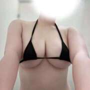 ヒメ日記 2025/11/01 22:56 投稿 めい 隙のあるエステ