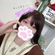 ユイラ(魅惑のEカップ☆) こ ん ば ん は 🌙 ペロ×2キャンディ