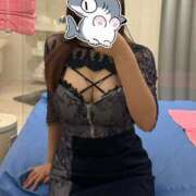 まい【触れたくなる、艶やかさ。】 出勤しました🩷 LIPS(リップス)