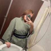 ヒメ日記 2025/10/25 15:22 投稿 るい 濃厚即19妻