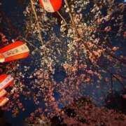 るい 明日と水曜💭 濃厚即19妻