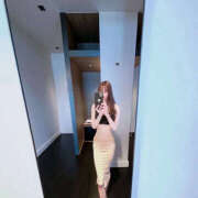 らな ちょっと大胆になってみたい夜𓈒𓏸 脱がされたい人妻 越谷店