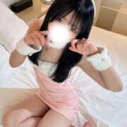 ゆい 20時からです❣️ E+アイドルスクール新宿・歌舞伎町店