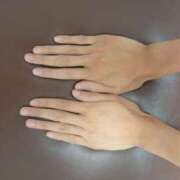 まり パウダーサワサワフェザータッチ🪽 かりんと秋葉原