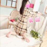 ヒメ日記 2025/07/11 23:28 投稿 まほ ノーパンエステ!?絶頂させる天使たち