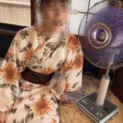 ヒメ日記 2025/11/01 23:38 投稿 まほ ノーパンエステ!?絶頂させる天使たち