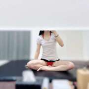 ヒメ日記 2025/11/03 17:22 投稿 一乃蔵きり 全裸美女からのカゲキな誘惑