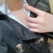 一岡のえる 体入おわり！お礼♡ 全裸の極みorドッキング痴漢電車