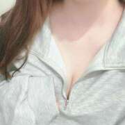 ヒメ日記 2025/08/23 01:11 投稿 かな 今から乳首を犯しにいってもいいですか？大阪店