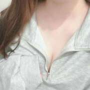 ヒメ日記 2025/10/08 01:11 投稿 かな 今から乳首を犯しにいってもいいですか？大阪店