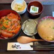 ヒメ日記 2025/05/17 17:34 投稿 まゆ 美巨乳現役学生♪ ウエスト・コム