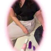 ヒメ日記 2025/11/24 11:57 投稿 永瀬冬子 ミセス・レヴォアール～再会～