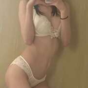 田島 しずく 密着が1番の防寒対策🧣♡ Neo Elegance（ネオエレガンス）