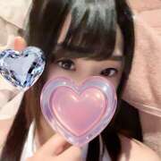 ゆいな 出勤してるよー 神田エマニエル