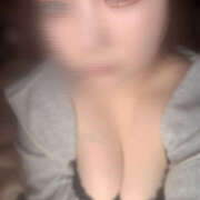 ゆな ゆないてます🤍🤍 蒼いうさぎ