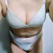 あゆみ 雨ですね〜🌧️ 熟女デリヘル倶楽部