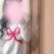 桜坂えな 明日出勤するよ〜🐰💞 ヴェルファーレーVELFARREー鹿児島