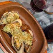 りん ムール貝、暴れ狂う 栃木小山ちゃんこ