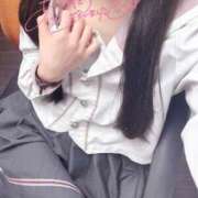 ヒメ日記 2025/05/12 20:35 投稿 みんと 学校帰りの妹に手コキしてもらった件 谷九