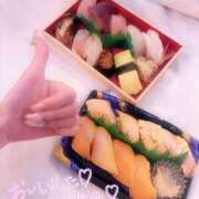 ヒメ日記 2025/08/08 22:45 投稿 みんと 学校帰りの妹に手コキしてもらった件 谷九