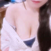 めいさ 12時〜17時出勤〜♪ プールサイド