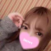 みお【ロリカワ神乳H乳若妻】 ベッドの上でのスポーツ One More 奥様 新宿店