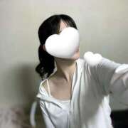 えま いるよ🐴 密着手コキ&M性感 横浜エンジェルハンド