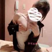 かすみ 🌸🤍 密着手コキ&M性感 横浜エンジェルハンド