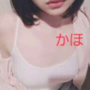 かほ 美味しいお菓子発見した~👀👀 密着手コキ&M性感 横浜エンジェルハンド
