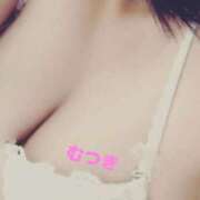 ヒメ日記 2025/08/08 12:05 投稿 むつき 逢って30秒で即尺