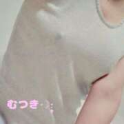 ヒメ日記 2025/08/27 12:26 投稿 むつき 逢って30秒で即尺