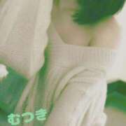 ヒメ日記 2025/10/30 12:17 投稿 むつき 逢って30秒で即尺