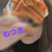 ヒメ日記 2025/11/26 15:27 投稿 むつき 逢って30秒で即尺