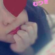 ヒメ日記 2026/04/10 10:29 投稿 むつき 逢って30秒で即尺