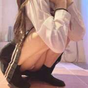 ヒメ日記 2026/04/23 14:21 投稿 岡野みな【割引対象外】 elumo(エルモ)