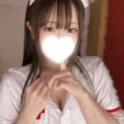 真白ひいな 脱がしてみる？ 水戸ソープ アイドル彼女