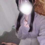 こすず 今日、明日出勤です🤍 千葉みるみる（ユメオト）