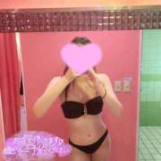 ヒメ日記 2025/04/04 08:46 投稿 新条るい 全裸にされた女たちor欲しがり痴漢電車