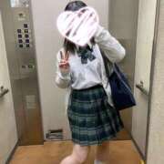 ヒメ日記 2025/05/06 09:21 投稿 朝比奈 しろ しゃせきょっ!XX教育される制服女子たち