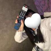 ヒメ日記 2026/05/08 22:49 投稿 朝比奈 しろ しゃせきょっ!XX教育される制服女子たち