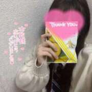 ヒメ日記 2025/05/16 20:22 投稿 ☆みなみ☆ 学校帰りの妹に手コキしてもらった件 谷九