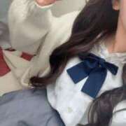 ヒメ日記 2025/12/23 14:20 投稿 ☆みなみ☆ 学校帰りの妹に手コキしてもらった件 谷九