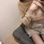 ヒメ日記 2025/10/28 23:17 投稿 おん 厳選美女の宅急便