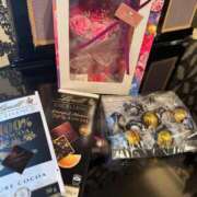 あんな 遠方からわざわざ素敵なプレゼントまでありがとうございました 完熟ばなな神戸・三宮店